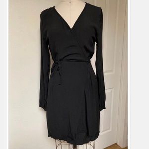 Brandy Melville Long Sleeve Black Wrap Dress | OS